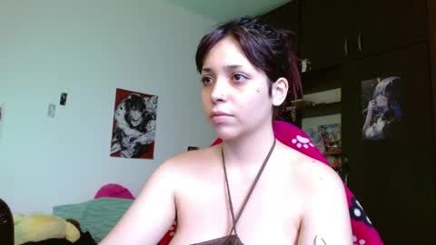 Snapshot of mary_janness chatting on 05-22-26, 07:19 100 online show from 05-22-26, 07:19