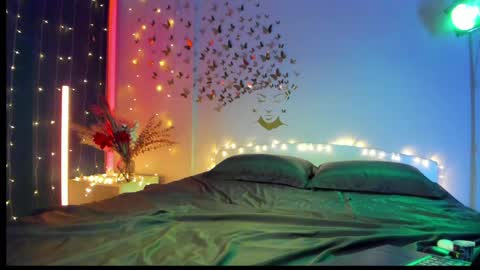 Julia online show from 04-01-26, 11:02