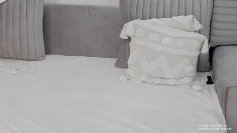 Snapshot of mary_lepson chatting on 02-22-25, 02:41 Mary Lepson online show from 02-22-25, 02:41