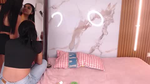 Hi guys im Mary  online show from 09-24-25, 12:19