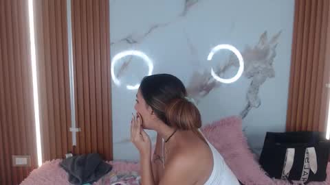 Hi guys im Mary  online show from 10-19-25, 12:28