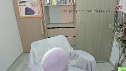 Snapshot of mary_mae chatting on 10-22-25, 02:23 Girl of your dreams online show from 10-22-25, 02:23