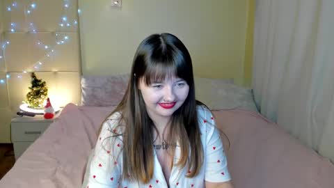 Snapshot of mary_stevenss chatting on 12-25-24, 11:43 mary_stevenss online show from 12-25-24, 11:43