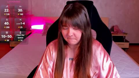 Snapshot of mary_stevenss chatting on 03-08-25, 06:16 mary_stevenss online show from 03-08-25, 06:16