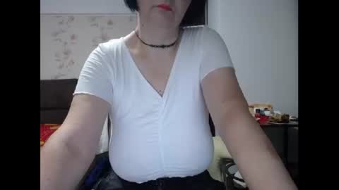 Mary online show from 10-09-25, 02:53