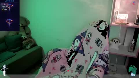 Snapshot of mary_xextra chatting on 11-12-25, 01:06 Mary GTM3Mon Wed Thu Sat Sun 0400 am-1030pm online show from 11-12-25, 01:06