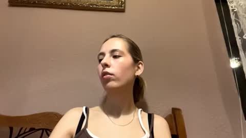 Snapshot of maryannaplateros chatting on 02-12-26, 06:36 Tessa online show from 02-12-26, 06:36