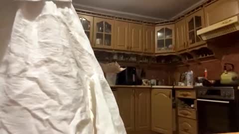 Snapshot of maryannaplateros chatting on 02-23-26, 06:27 Tessa online show from 02-23-26, 06:27