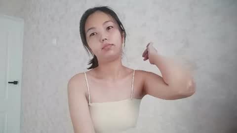 Lily online show from 07-31-26, 12:04