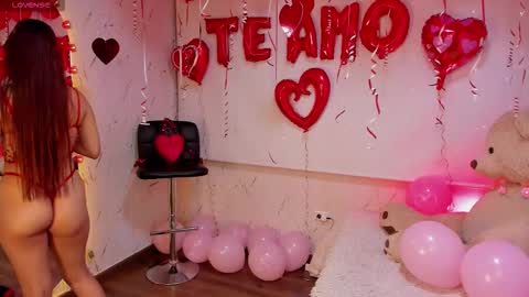 Snapshot of marycollinss chatting on 02-15-26, 02:19 Mary online show from 02-15-26, 02:19