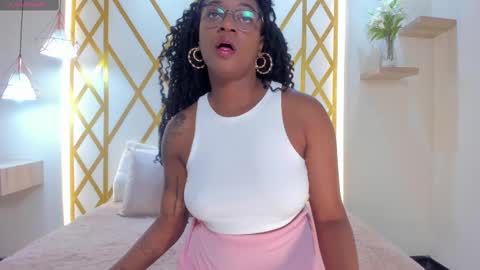 Snapshot of maryevans_ chatting on 11-08-25, 12:49 online show from 11-08-25, 12:49