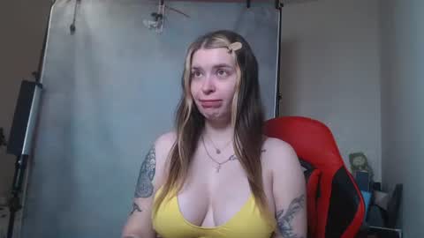 Snapshot of maryh0tlove chatting on 07-02-26, 10:10 maryh0tlove online show from 07-02-26, 10:10