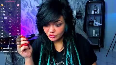 Mary online show from 11-16-25, 02:50