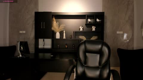  Mary  online show from 04-13-26, 12:32