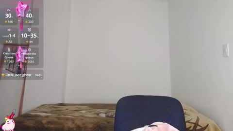 Snapshot of marylyrose chatting on 10-21-25, 05:02 maryly rose online show from 10-21-25, 05:02