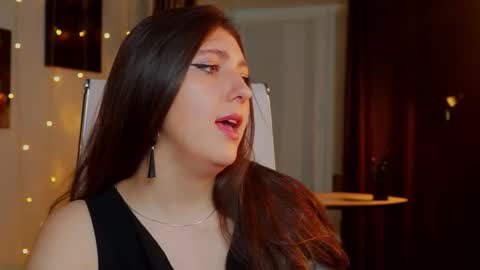 Mary Miller online show from 09-20-25, 09:32