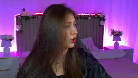 Mary Miller online show from 01-06-26, 08:07