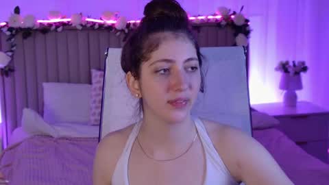 Snapshot of marymillerr chatting on 06-05-26, 06:42 Mary Miller online show from 06-05-26, 06:42