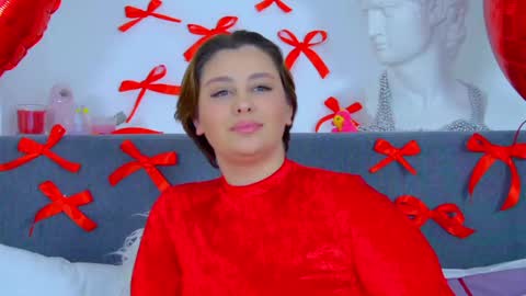 MaryMurrays online show from 02-14-25, 01:34