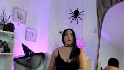 Snapshot of marysweett3 chatting on 10-08-25, 02:20 Mary online show from 10-08-25, 02:20