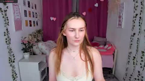 Mary online show from 07-19-26, 03:49