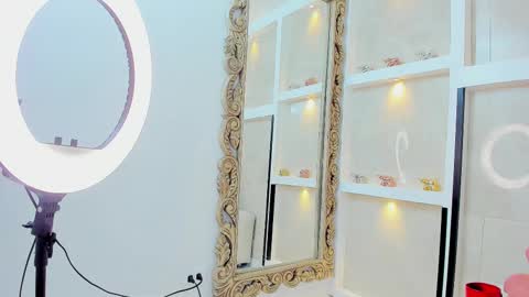 Snapshot of maryy_campbell chatting on 09-15-25, 12:49 maryy campbell online show from 09-15-25, 12:49