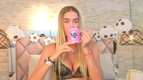 Snapshot of maryy_campbell chatting on 07-04-26, 11:49 maryy campbell online show from 07-04-26, 11:49