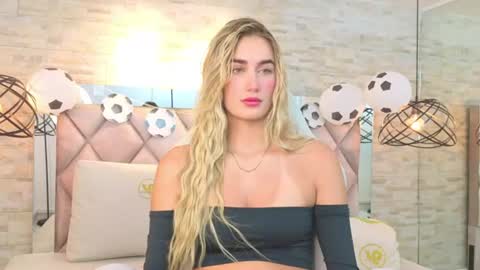 Snapshot of maryy_campbell chatting on 07-08-26, 11:48 maryy campbell online show from 07-08-26, 11:48
