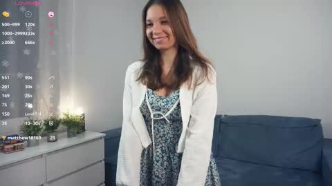 Snapshot of masakoamodei chatting on 12-18-25, 08:04 Sunny online show from 12-18-25, 08:04