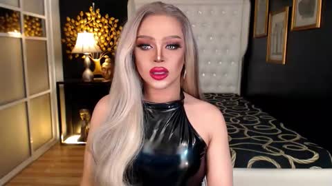 Snapshot of masarapkahitwalang_sauce18 chatting on 01-12-26, 03:06 VALE online show from 01-12-26, 03:06