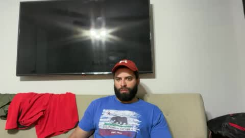 Snapshot of mascbeef95 chatting on 06-17-26, 11:38 mascbeef95 online show from 06-17-26, 11:38