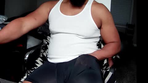 Snapshot of masculine9hard210085 chatting on 11-02-25, 07:11 masculine9hard210085 online show from 11-02-25, 07:11