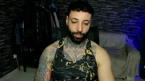 Snapshot of masculineguy69 chatting on 05-03-26, 08:26 masculineguy69 online show from 05-03-26, 08:26