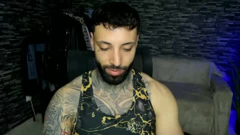 Snapshot of masculineguy69 chatting on 05-07-26, 08:47 masculineguy69 online show from 05-07-26, 08:47