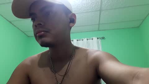 Max online show from 02-17-25, 01:47