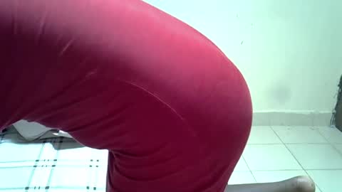 Snapshot of maseratty chatting on 06-24-26, 05:06 Cate online show from 06-24-26, 05:06