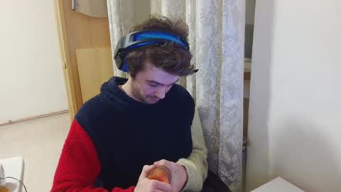 mash_potatoes_are_good online show from 12-04-24, 02:31