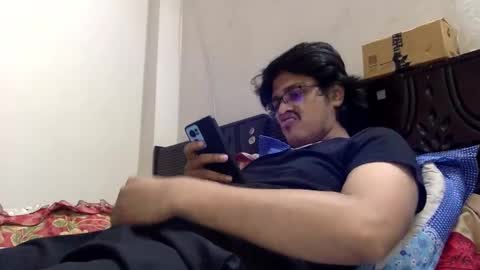 Snapshot of mashup2 chatting on 02-27-25, 11:31 mashup2 online show from 02-27-25, 11:31