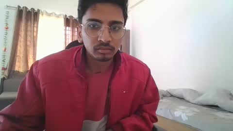 maskboyz2003 online show from 01-01-25, 03:45