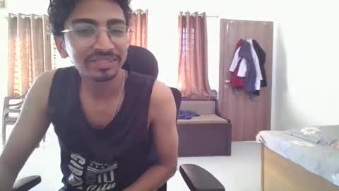 maskboyz2003 online show from 02-15-25, 04:47