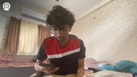 maskboyz2003 online show from 09-28-25, 05:13