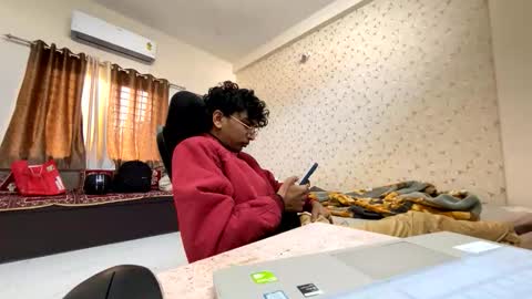 maskboyz2003 online show from 11-20-25, 02:34