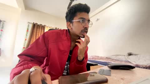 Mask Boy online show from 12-24-24, 04:22