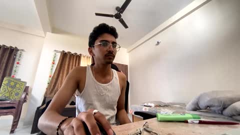 Mask Boy online show from 01-21-25, 07:37