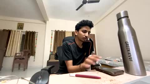 Mask Boy online show from 01-31-25, 04:06