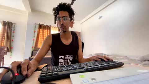 Mask Boy online show from 02-05-25, 03:23