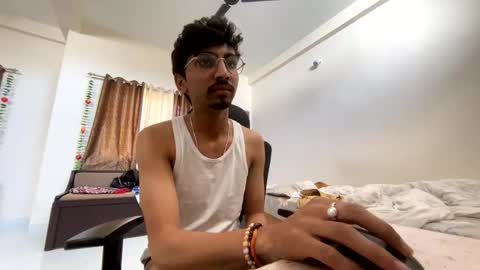 Mask Boy online show from 02-16-25, 07:48