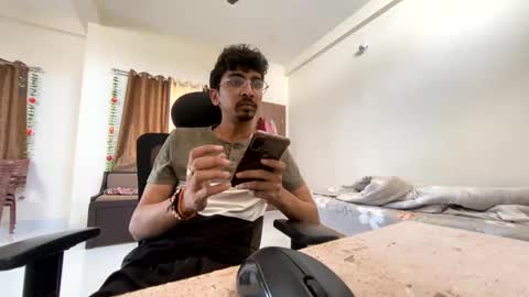 Mask Boy online show from 02-17-25, 07:58