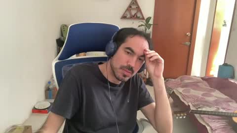 Masked Latin Noir online show from 07-19-26, 03:27