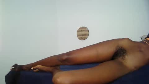 Snapshot of masked_shy_girl chatting on 09-14-25, 10:20 masked_shy_girl online show from 09-14-25, 10:20